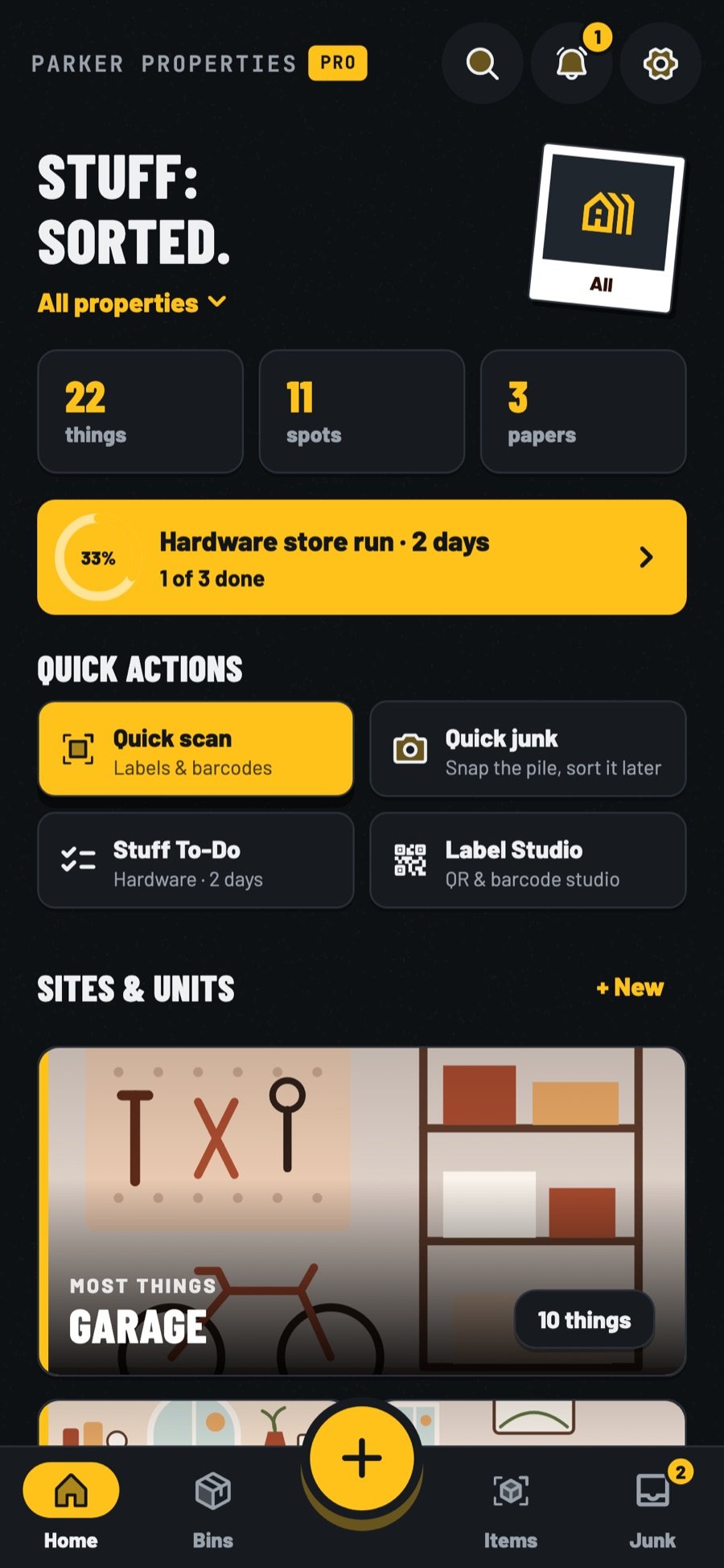 StuffSensei in the Night Shift theme: graphite black and hazard yellow